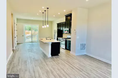 17912 Woods Overlook Drive, Dumfries, VA 22026 - Photo 13