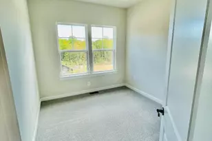 17912 Woods Overlook Dr, Dumfries, VA 22026 - Photo 5