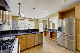 4689 Occoquan Overlook, Woodbridge, VA 22192 - Photo 27