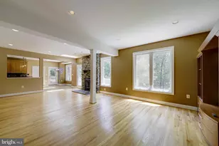 4689 Occoquan Overlook, Woodbridge, VA 22192 - Photo 5