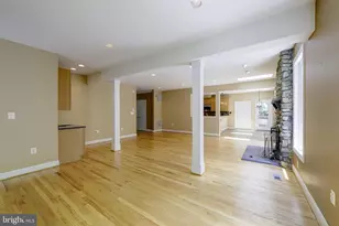 4689 Occoquan Overlook, Woodbridge, VA 22192 - Photo 11