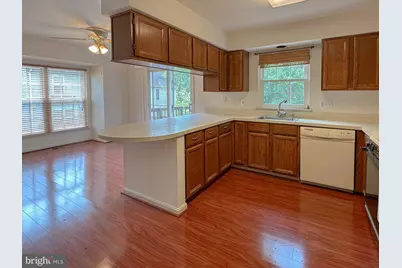4225 Vals Way, Dumfries, VA 22025 - Photo 11