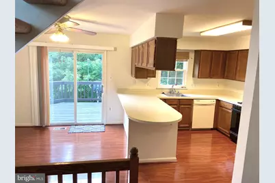 4225 Vals Way, Dumfries, VA 22025 - Photo 25