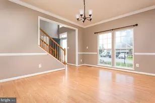 15121 Toccoa Ct, Gainesville, VA 20155 - Photo 5