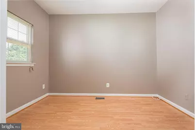 15121 Toccoa Court, Gainesville, VA 20155 - Photo 17