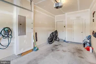 1567 Renate Dr, Woodbridge, VA 22192 - Photo 31