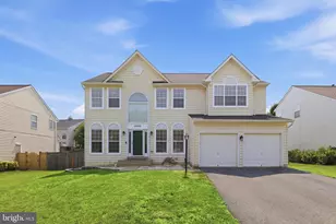 10241 Aqua View Ct, Nokesville, VA 20181 - Photo 1