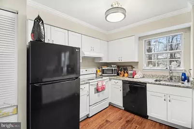 15318 Inlet Place, Dumfries, VA 22025 - Photo 9