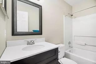 15318 Inlet Pl, Dumfries, VA 22025 - Photo 25