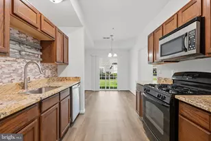 11127 Wortham Crest Cir, Manassas, VA 20109 - Photo 15