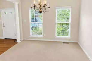 12489 Pfitzner Ct, Woodbridge, VA 22192 - Photo 3