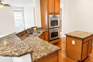 12489 Pfitzner Ct, Woodbridge, VA 22192 - Photo 11