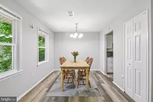 2841 Chablis Cir, Woodbridge, VA 22192 - Photo 25