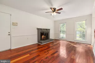 12877 Valleywood Dr, Woodbridge, VA 22192 - Photo 9