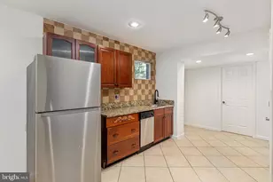 12877 Valleywood Dr, Woodbridge, VA 22192 - Photo 33