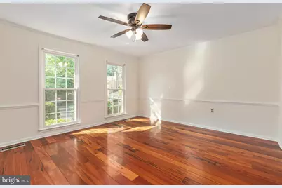 12877 Valleywood Drive, Woodbridge, VA 22192 - Photo 7