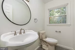 12877 Valleywood Dr, Woodbridge, VA 22192 - Photo 15