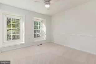 12877 Valleywood Dr, Woodbridge, VA 22192 - Photo 19