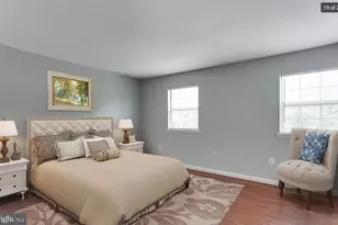 14880 Emberdale Dr, Woodbridge, VA 22193 - Photo 11