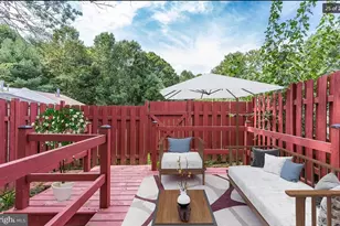 14880 Emberdale Dr, Woodbridge, VA 22193 - Photo 15