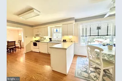 6512 Basil Court, Manassas, VA 20112 - Photo 9