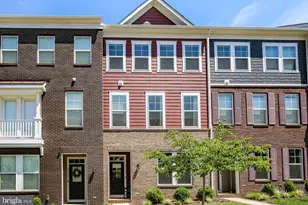 17783 Osprey Harbor Ln, Dumfries, VA 22026 - Photo 3