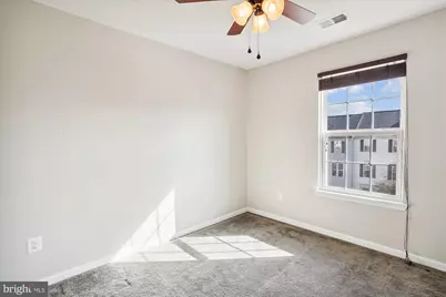 7106 Santa Cruz Place, Gainesville, VA 20155 - Photo 15