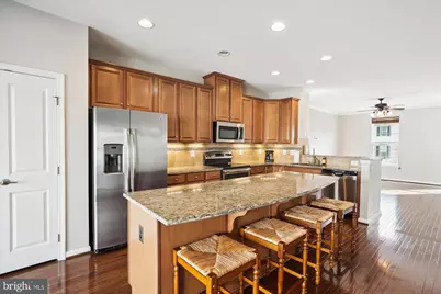 7106 Santa Cruz Place, Gainesville, VA 20155 - Photo 3
