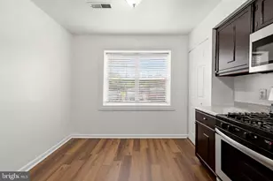 15011 Cherrydale Dr, Woodbridge, VA 22193 - Photo 13