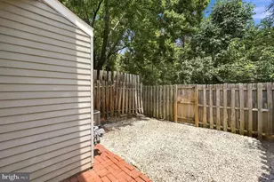 15011 Cherrydale Dr, Woodbridge, VA 22193 - Photo 29