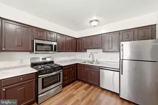 15011 Cherrydale Dr, Woodbridge, VA 22193 - Photo 9