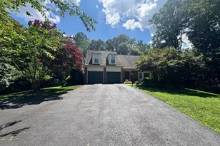 12855 Valleywood Dr, Woodbridge, VA 22192 - Photo 3