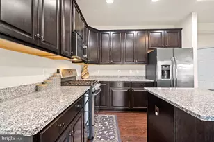 15801 Aerial View Rd, Woodbridge, VA 22193 - Photo 33