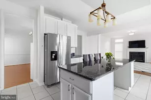 8016 Towering Oak Way, Manassas, VA 20111 - Photo 5