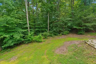 8253 Honeysuckle Rd, Manassas, VA 20112 - Photo 13