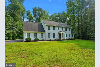 8253 Honeysuckle Road, Manassas, VA 20112 - Photo 3