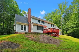 8253 Honeysuckle Rd, Manassas, VA 20112 - Photo 7