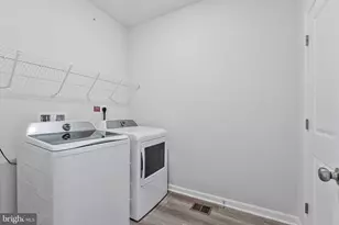 9670 Swallowtail Ln, Manassas, VA 20110 - Photo 17