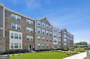 9670 Swallowtail Ln, Manassas, VA 20110 - Photo 3