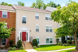 12133 Chaucer Ln, Woodbridge, VA 22192 - Photo 1
