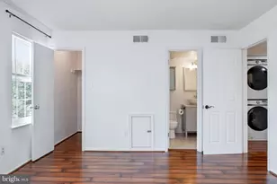 12133 Chaucer Ln, Woodbridge, VA 22192 - Photo 19