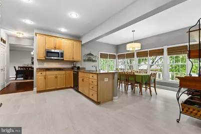 15006 Ransom Oaks Court, Gainesville, VA 20155 - Photo 11