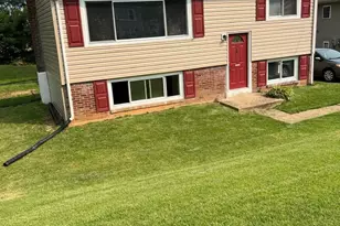 13435 Greenacre Dr, Woodbridge, VA 22191 - Photo 1