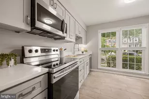 12710 Lockleven Ln, Woodbridge, VA 22192 - Photo 5