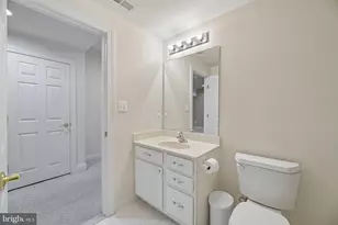 2492 Transom Pl, Woodbridge, VA 22191 - Photo 75