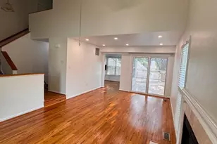 12224 Dapple Gray Ct, Woodbridge, VA 22192 - Photo 11
