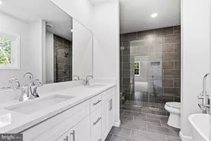15701 Piedmont Pl, Woodbridge, VA 22193 - Photo 17