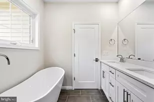 15701 Piedmont Pl, Woodbridge, VA 22193 - Photo 27