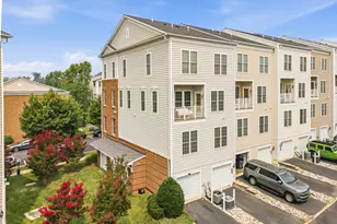 2392 Brookmoor Ln, Woodbridge, VA 22191 - Photo 19