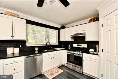 16889 Toms River Loop, Dumfries, VA 22026 - Photo 11